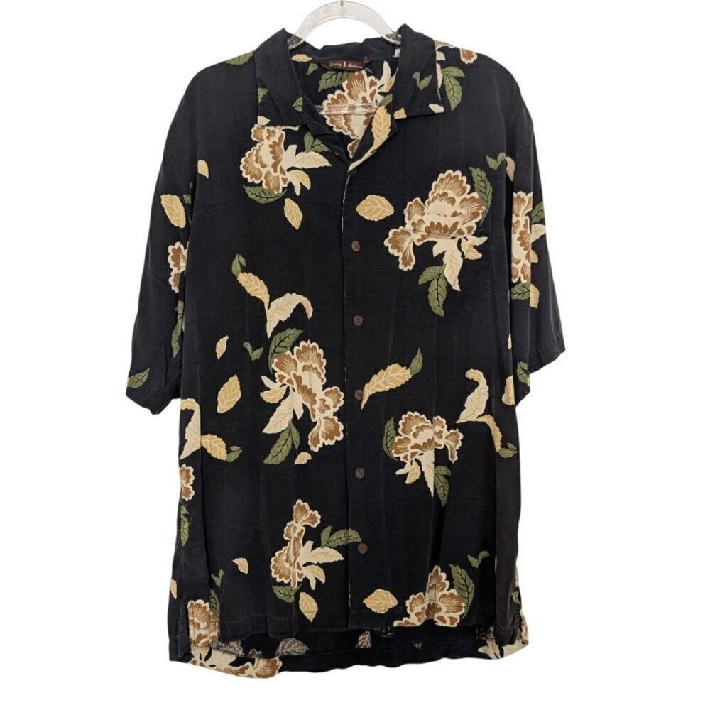 Tommy Bahama Floral Shirt Mens Size Medium Black Silk Hawaiian Tropical Aloha